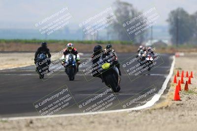 media/Jun-07-2025-TrackDaz (Sat) [[4413525952]]/B Group/220pm (Turn 9)/